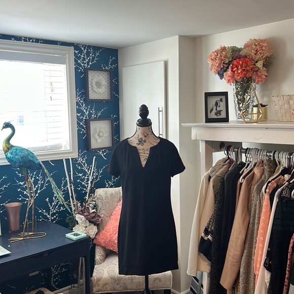 Stunning little black dress!! Size L - Picture 2 of 16